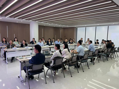 精准对接 推动合作海南省商务厅组织市县和园区赴北京河北开展产业推介座谈会